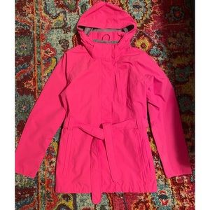 NWOT The North Face Rain Coat